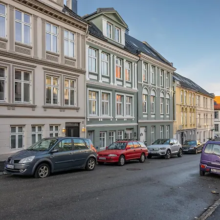 Modern 2nd-floor Luxury Appartement Bergen